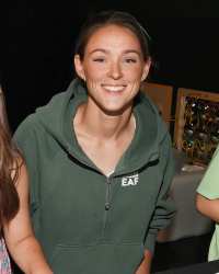 Kylie Kelce Reluctantly Embraces Minivan Life It Hurts Me